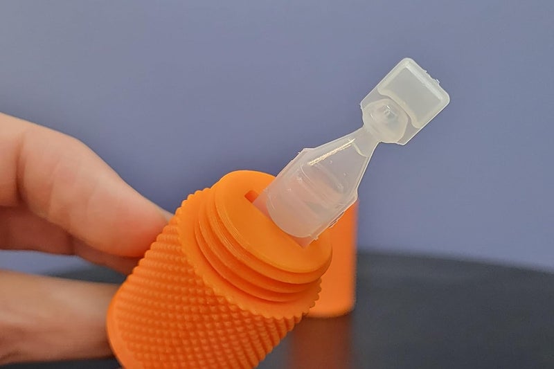 Znet3D Eye Drop Vial Holder & Pocket Carry Case - Holds One (1) Single-Use Eye Drop Vial - Great for carring in Pocket, Purse/Clutch, School Bag - (Orange) - Image 3